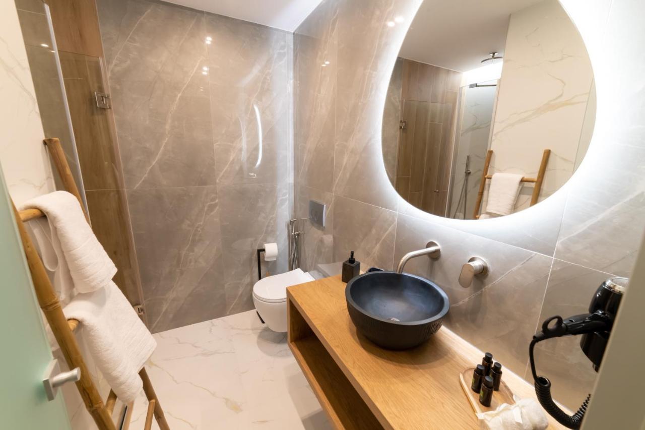 Anesis Deluxe Apartments Парга Экстерьер фото