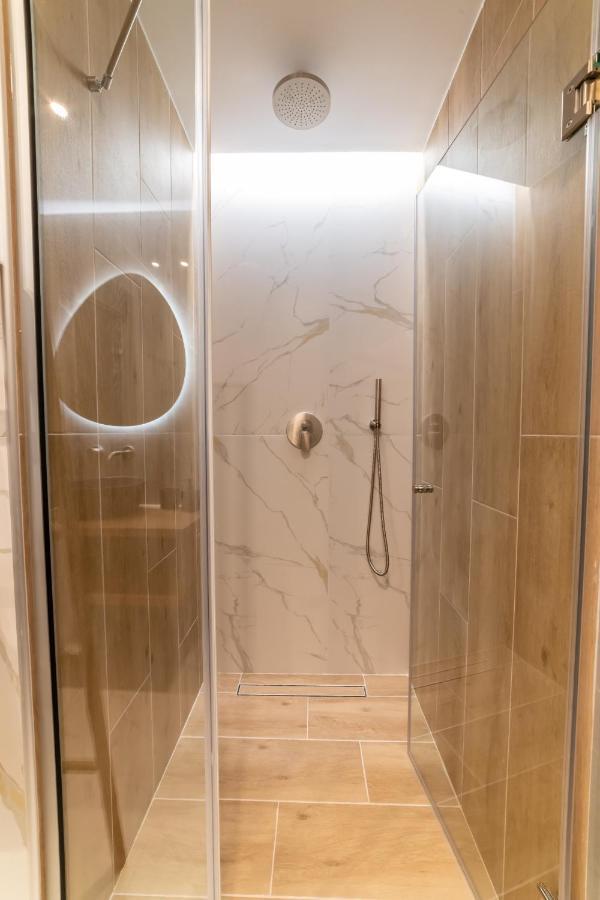 Anesis Deluxe Apartments Парга Экстерьер фото